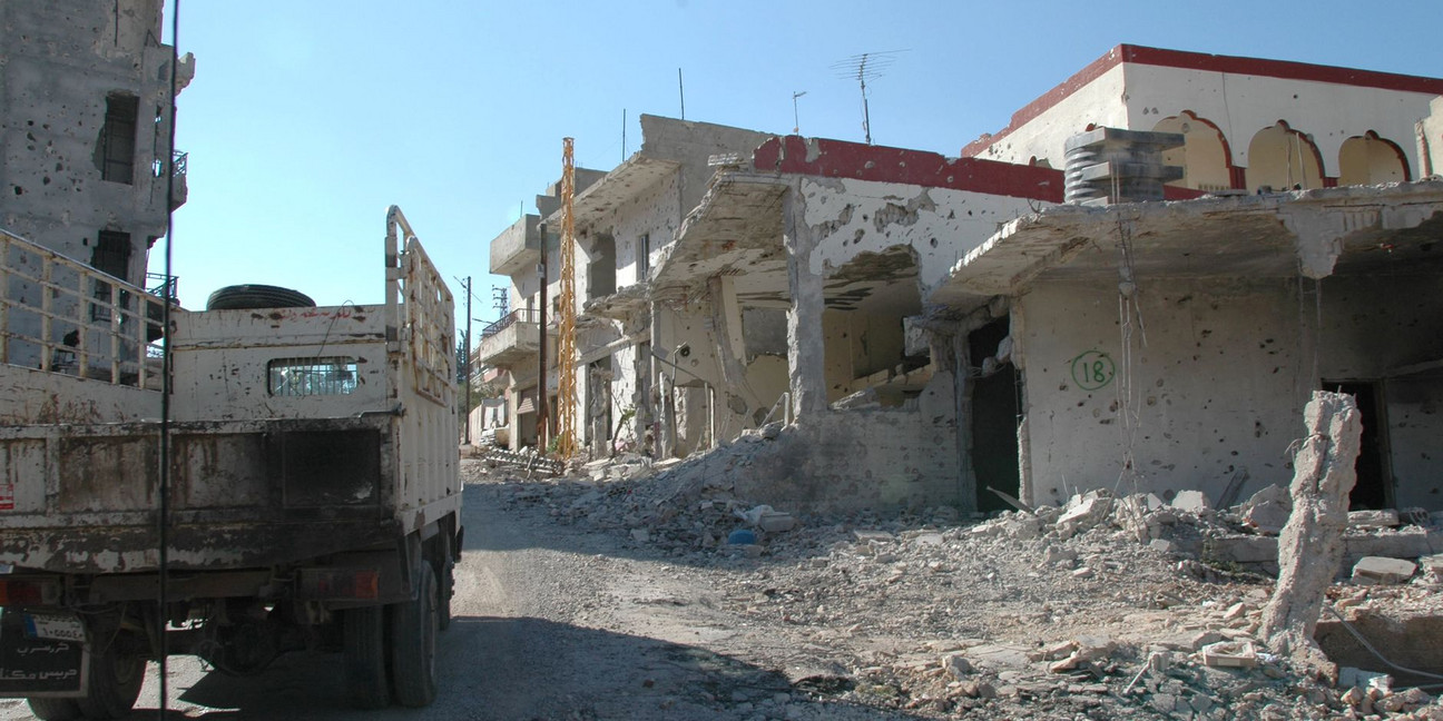 Streubomben zerstören Straße in Libanon Streubomben haben einen Straßenzug bis auf die Grundmauern zerstört.