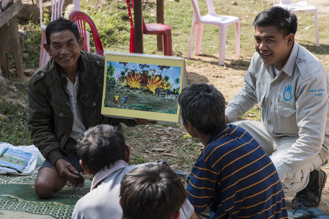 Laos-Risikoaufklaerung-zu-Blindgaengern